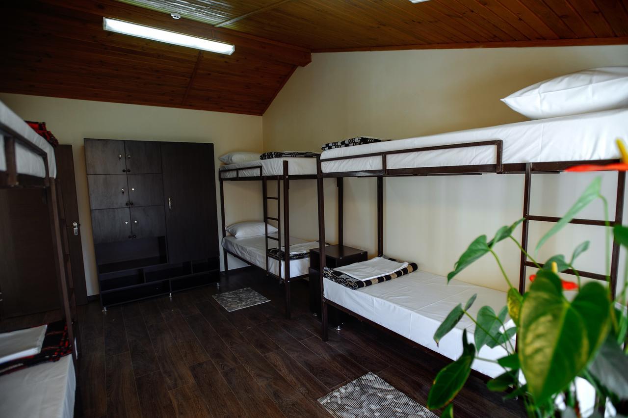 Your Hostel Chisinau Ngoại thất bức ảnh