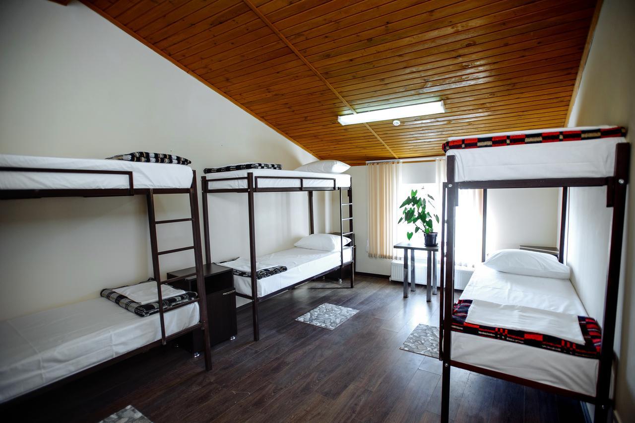 Your Hostel Chisinau Ngoại thất bức ảnh